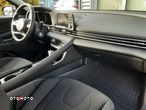 Hyundai Elantra 1.6 Smart CVT - 8