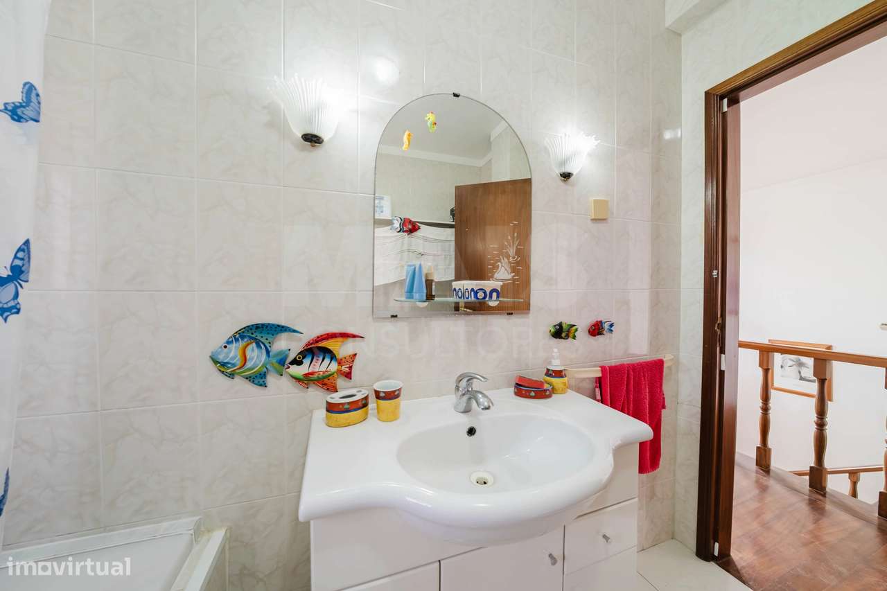 Descrição do Imóvel – Moradia em Geraldes, Peniche-34