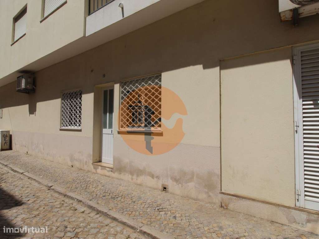 Estabelecimento para Comércio com 80 m2 na baixa de Olhão - Grande imagem: 4/22