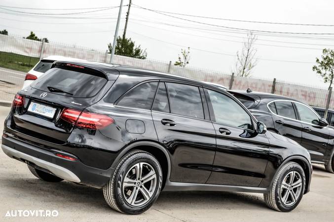 Mercedes-Benz GLC 300 4Matic 9G-TRONIC Exclusive - 15
