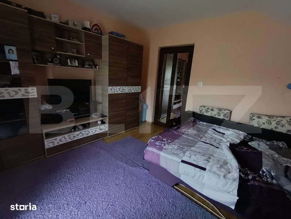 Casa de vanzare, cu 4 camere, 300 mp, zona exterior sud - Imagine principală: 4/15