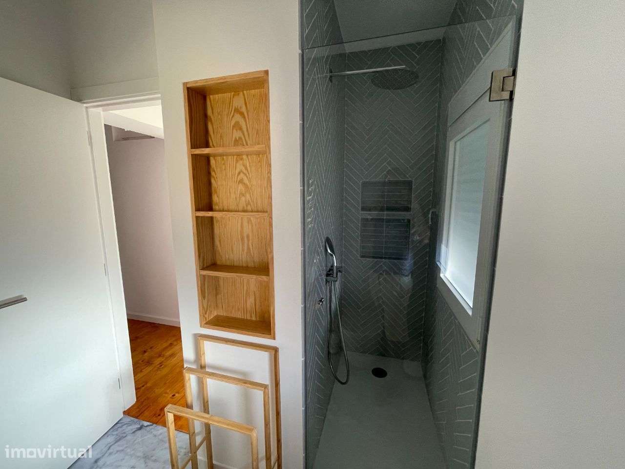 Apartamento T2, mobilado, equipado e com terraço - Moscavide - Grande imagem: 5/13