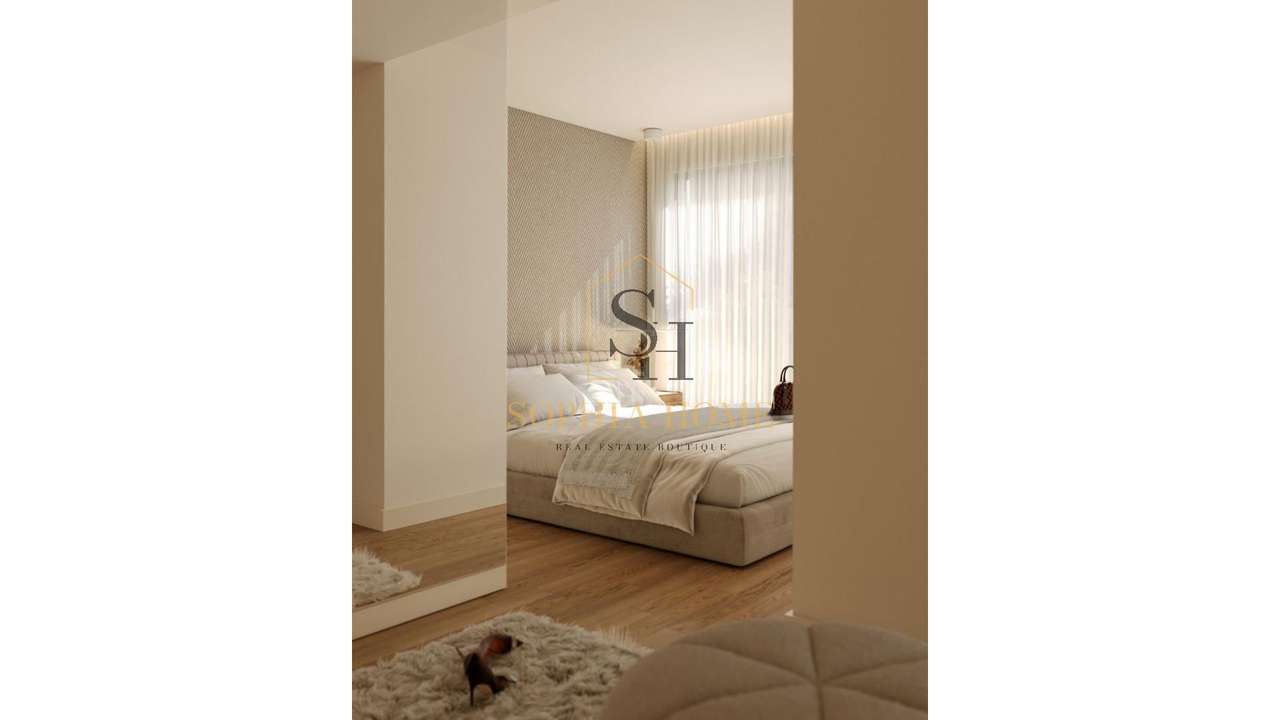 T0 c/ Pátio | 56 m2 | Av. Rep. Mafamude-8