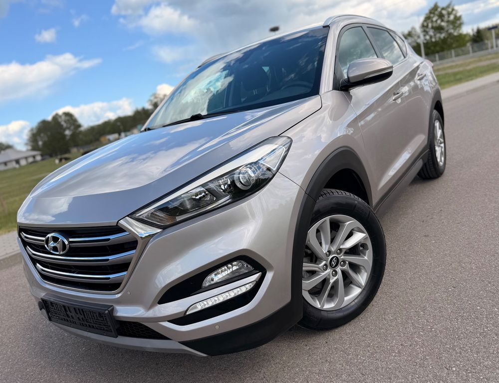 Hyundai Tucson III blue 1.7 CRDi 2WD Passion 2016