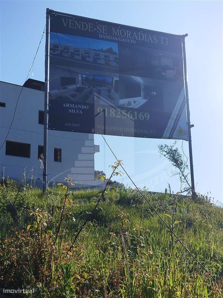 Gaveto em fase avançada de construção - Grande imagem: 3/53