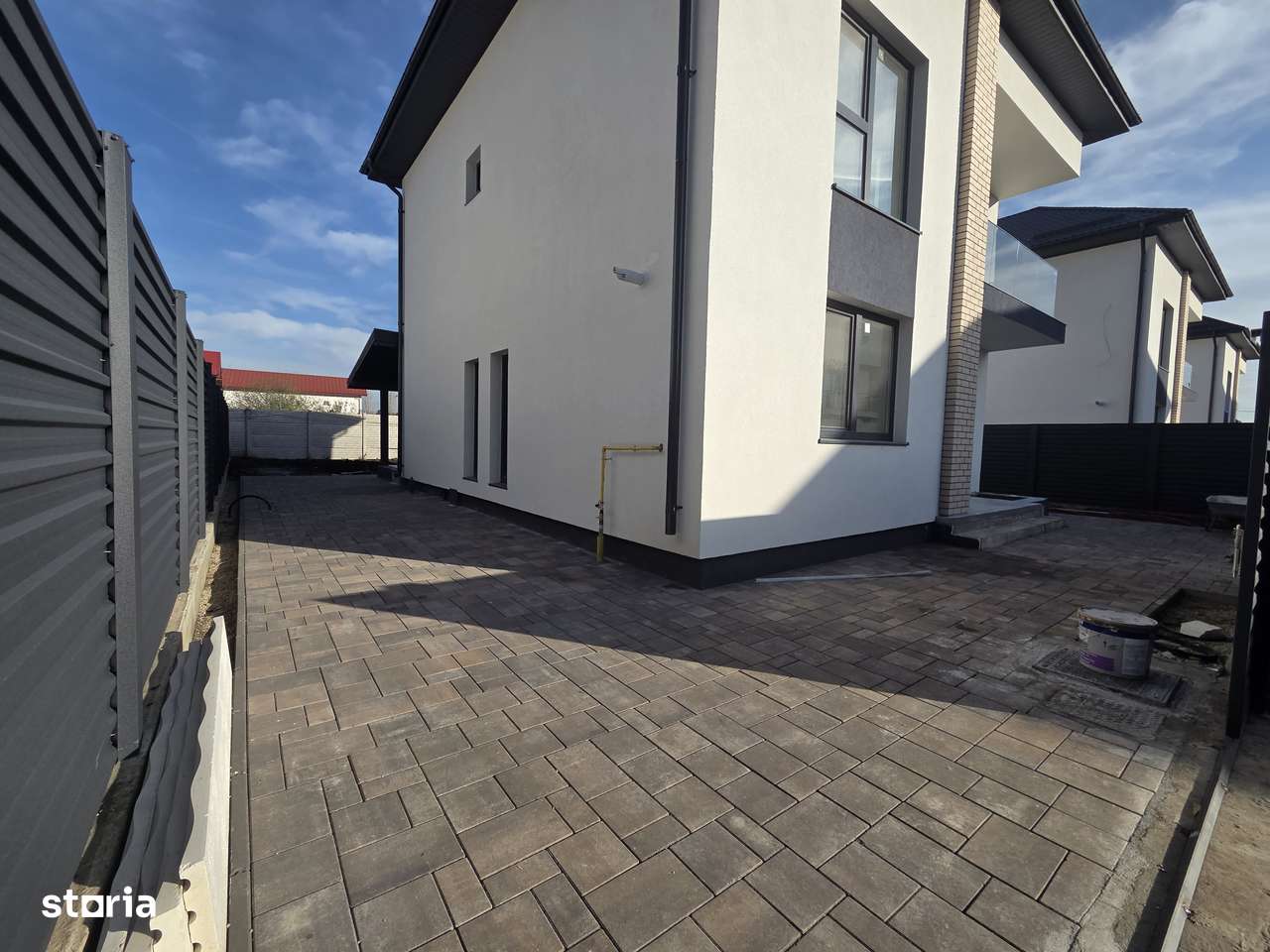 Vila P+1E+M-Parcul Ghidiceni-La cheie-Teren 400 mp - Imagine principală: 2/20