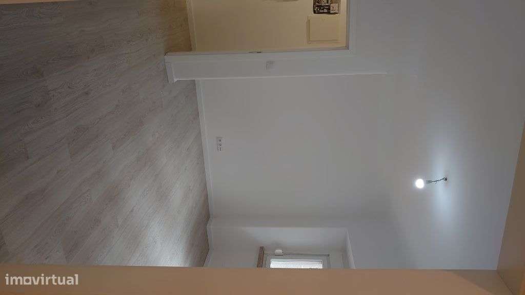 T2 Rua dos Cervantes Lisboa Remodelado-15