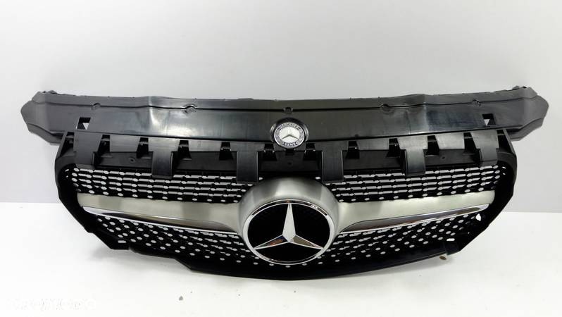 MERCEDES CLA W117 GRILL ATRAPA - 3