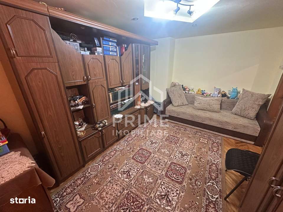 Apartament 3 camere, 75 mp, zona Cetate - Imagine principală: 4/7