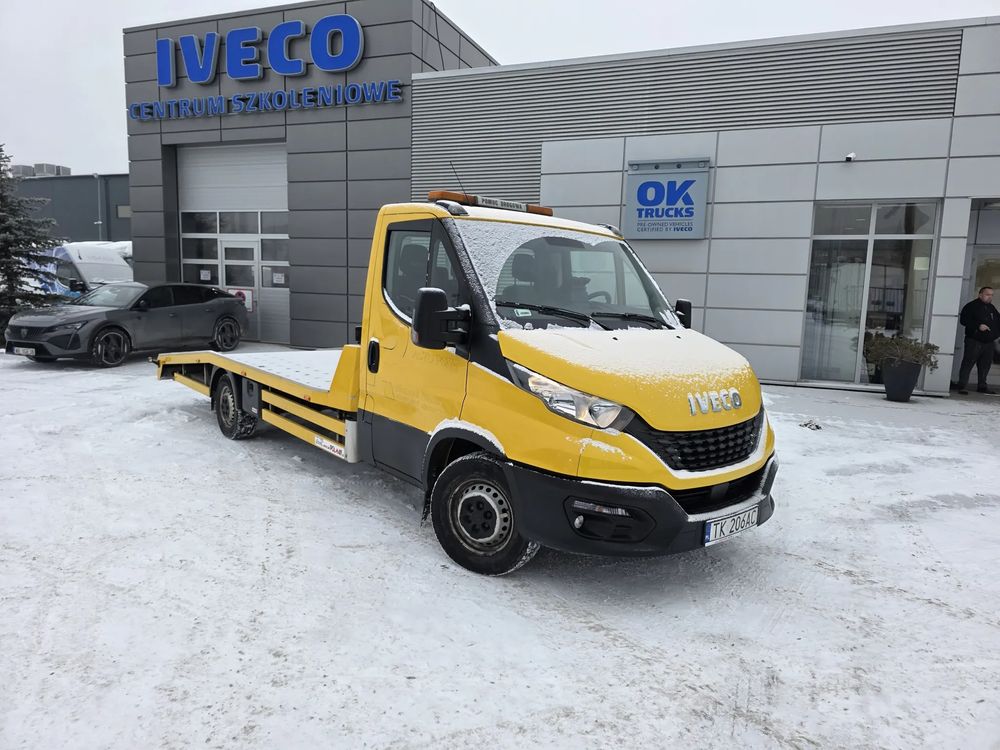 Iveco 35S18 Specjalny Pomoc Drogowa Laweta Krajowy Tachograf Dealer Iveco cena 119 000 netto