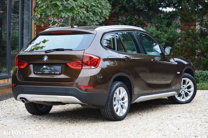 BMW X1 xDrive20d - 16