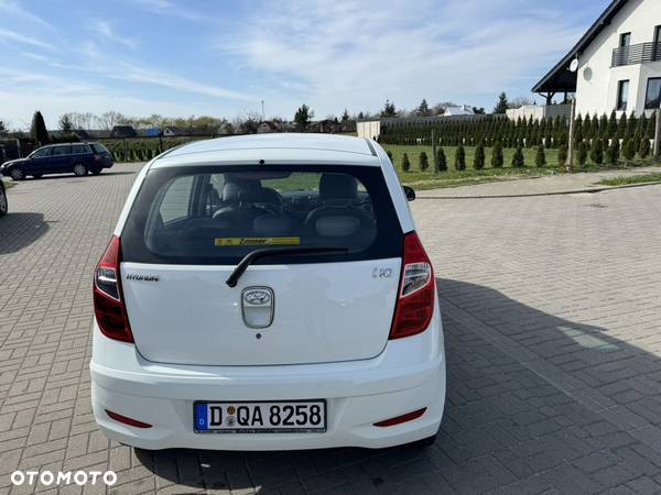 Hyundai i10 1.1 Classic + - 8