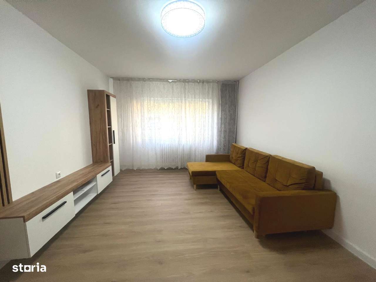 Apartament 2 camere 50mp Zona Crisan finisat Pret 87.500eur neg - Imagine principală: 3/8