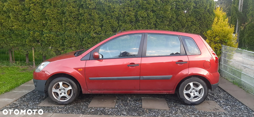 Ford Fiesta 1.3 - 11