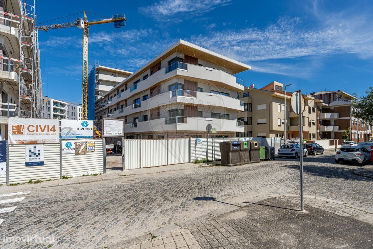 Apartamento T2 Novo com 152m2 em Ramalde, Porto!