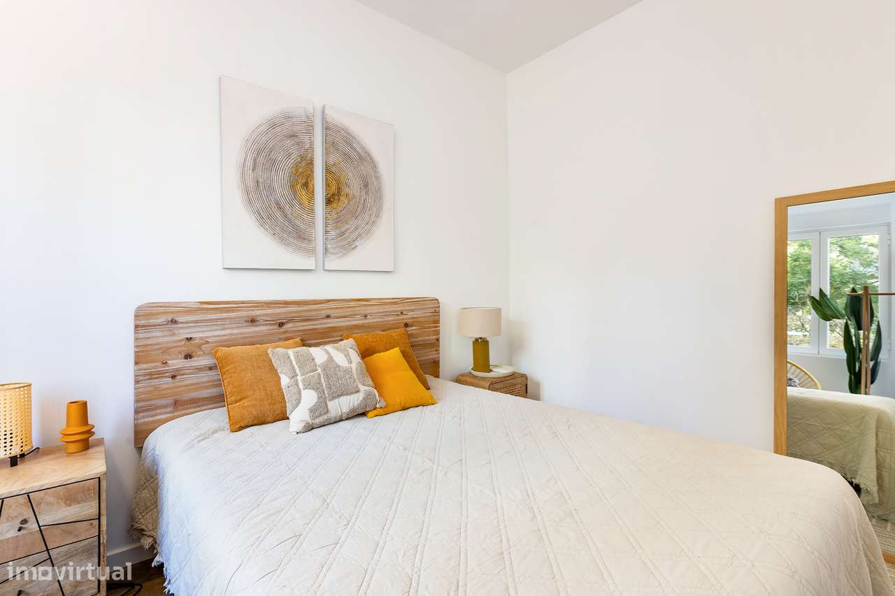 Apartamento T3 Totalmente Remodelado | Penha de França-3