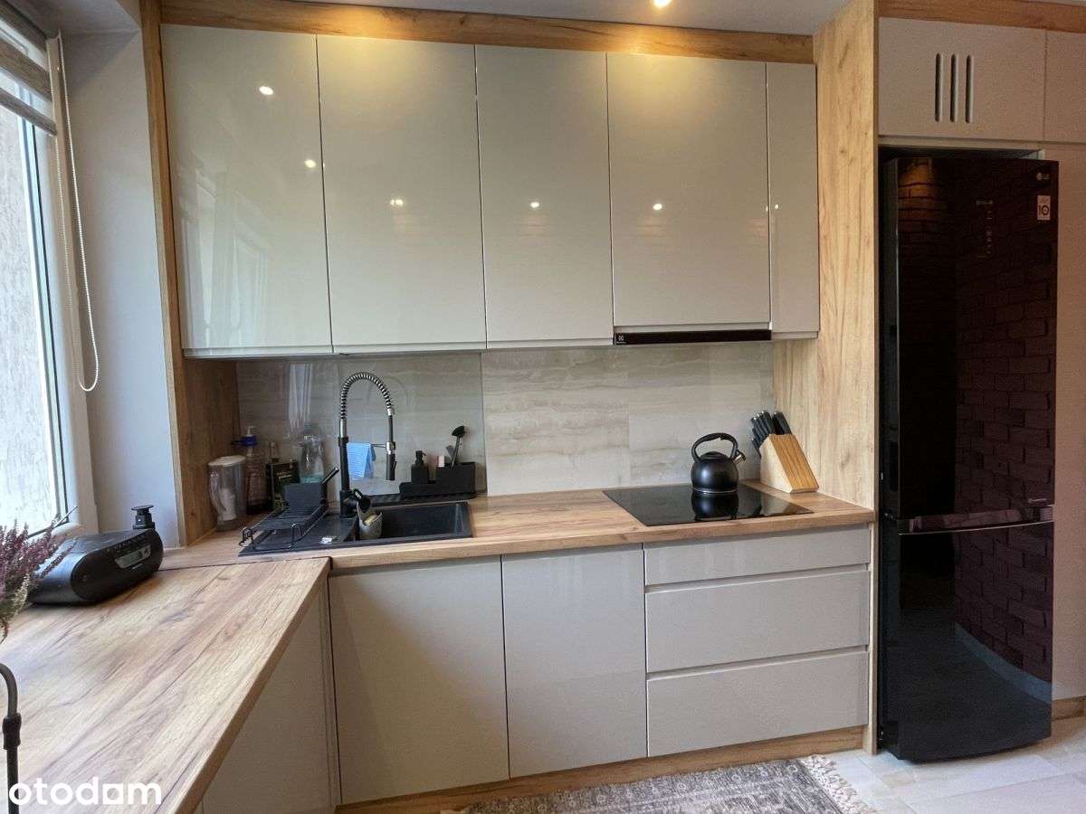 2pokoje po remoncie - cegła, 1 piętro-4