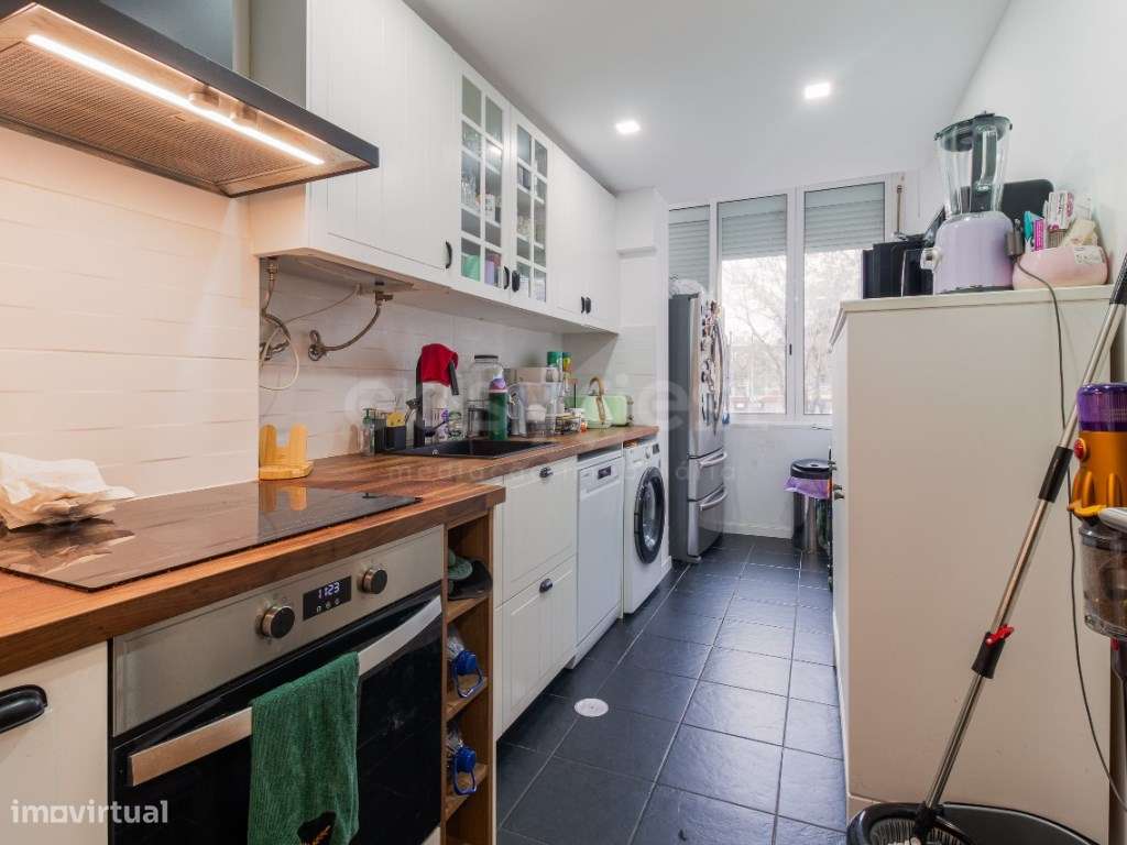 Apartamento T2 Remodelado nas Paivas - Grande imagem: 3/16