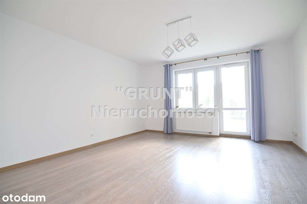 Mieszkanie na sprzedaż, Piła, 3 pokoje-0