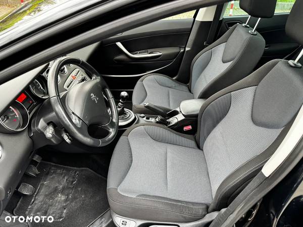 Peugeot 308 2.0 HDi Allure - 14