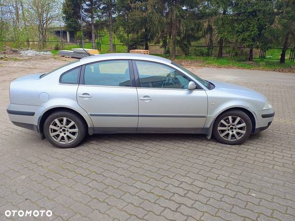 Volkswagen Passat 1.8T Comfortline - 5