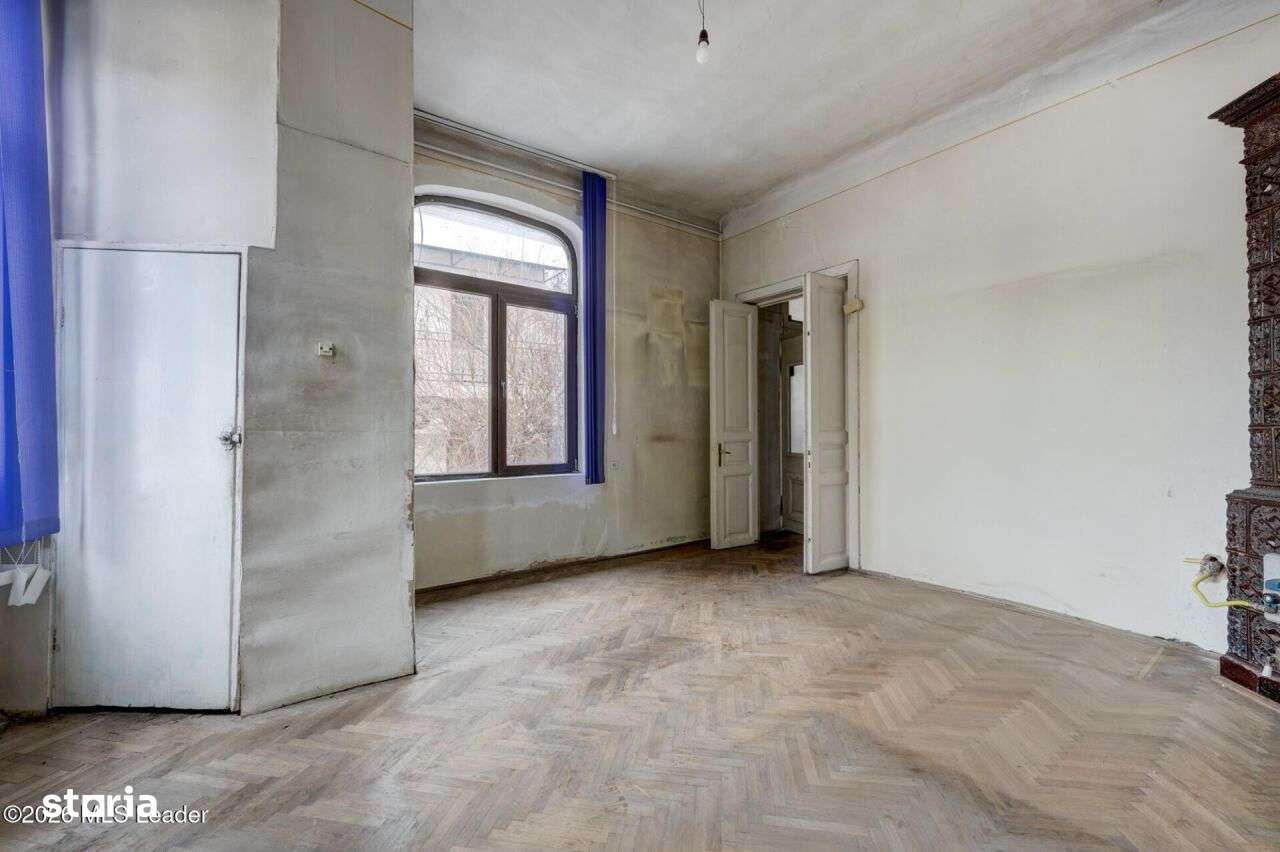 Casă 4 camere, rond Regina Maria, exterior renovat-6