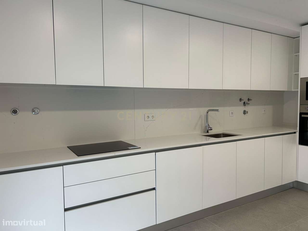 Moradia T4 em Banda na Amora - Grande imagem: 5/31