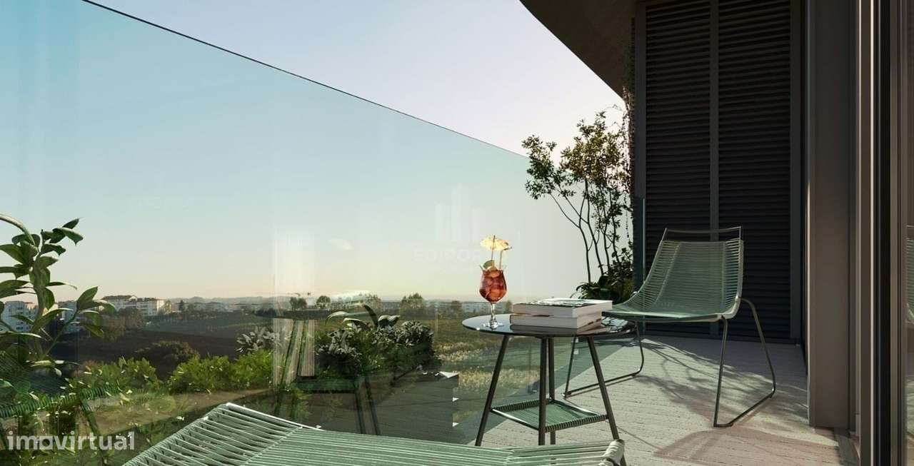 Apartamento T1, com varanda e lugar de garagem junto ao GaiaShopping-5