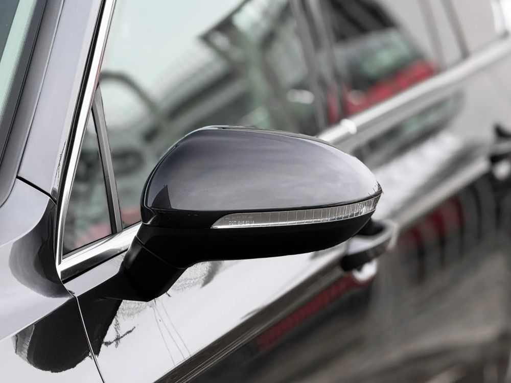 Volkswagen Passat 2.0 TSI Elegance DSG 190 KM — zdjęcie 4