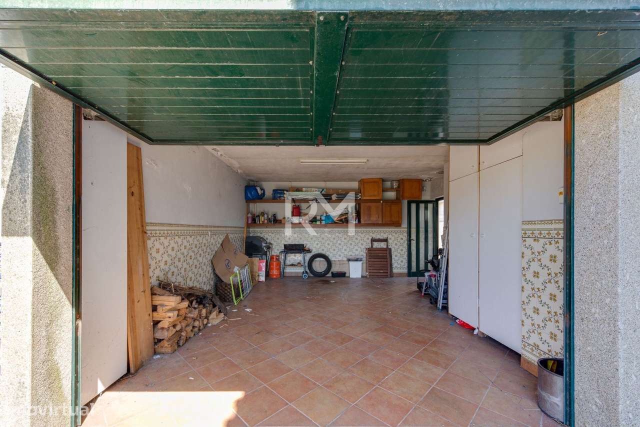 MORADIA T5 COM ESPAÇO EXTERIOR | SUSÃO, VALONGO-24