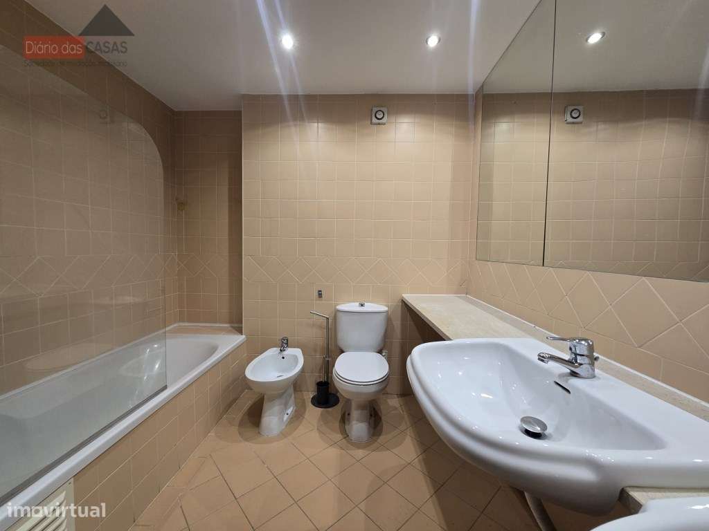 Apartamento T3 Vale das Flores-20