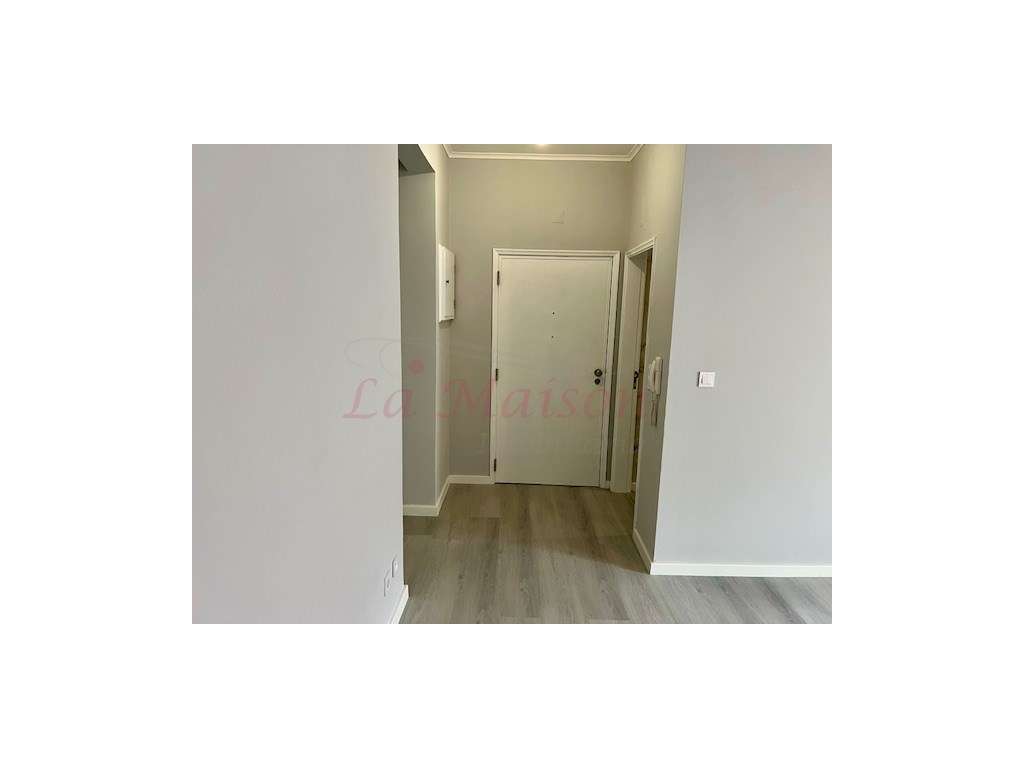 Apartamento T3 em Loures - Grande imagem: 4/15