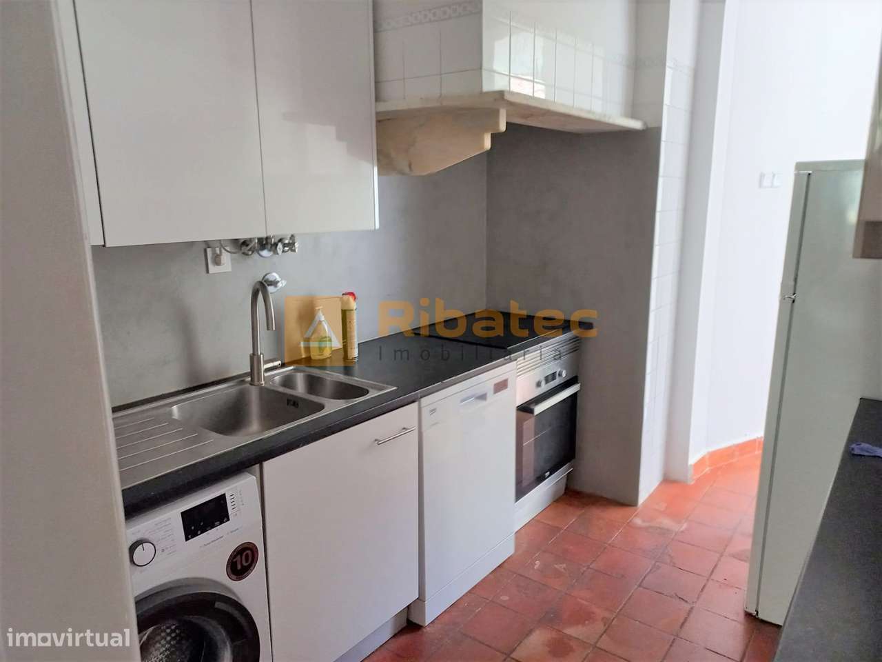 Apartamento T2 com logradouro na Estrela - Grande imagem: 3/13