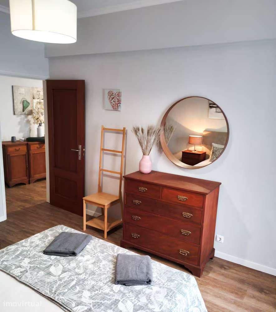 Apartamento T1 com licenciamento Alojamento Local no Centro do Funchal - Grande imagem: 5/7