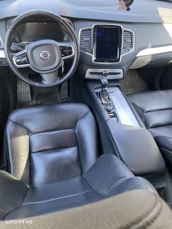 Volvo XC 90 D5 AWD Geartronic Inscription - 7