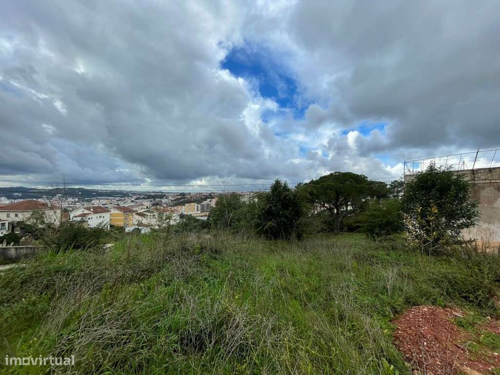 Terreno para Construção de prédio habitação, Tovim, próximo da Solum - Grande imagem: 3/11