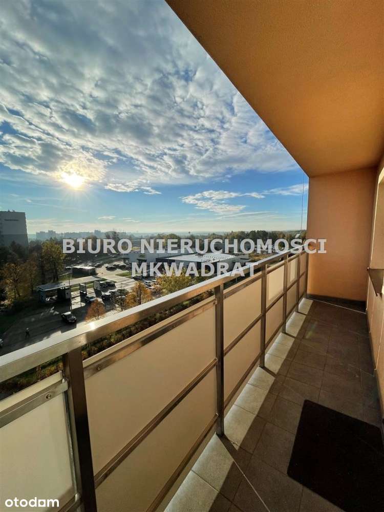 Duża kawalerka z balkonem i parkingiem ul Chabrowa-2