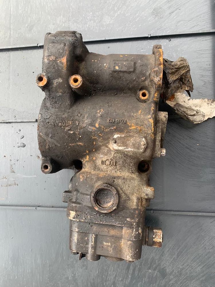 Używany Układ pneumatyczny - 615 PLN - Otomoto.pl