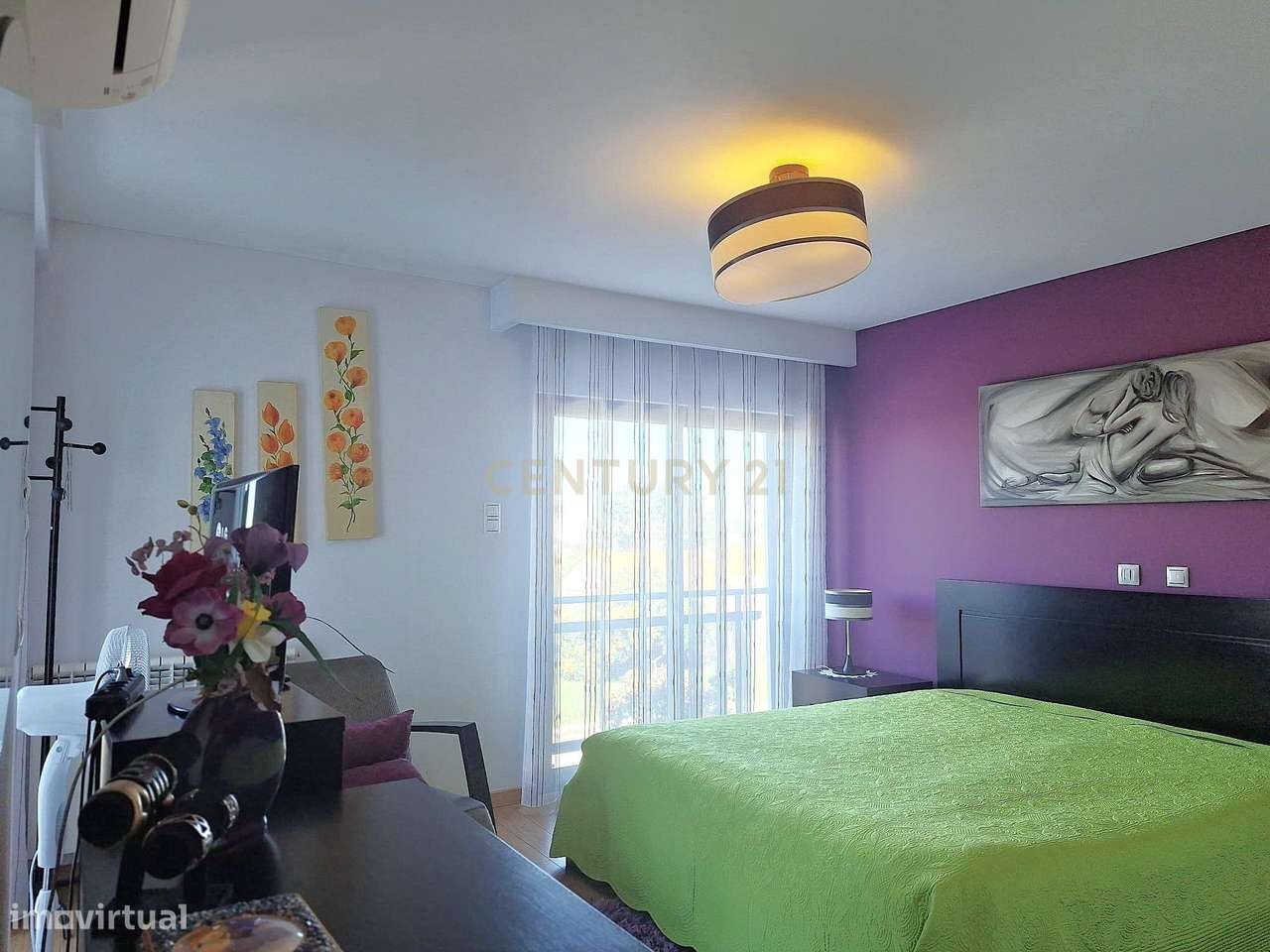 Moradia T3+1 em Alcochete: Luxo e Conforto!-28