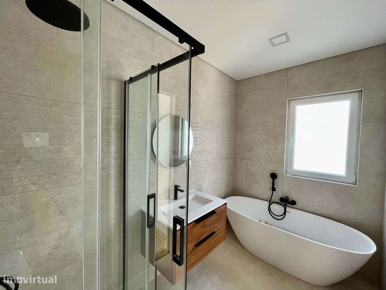 Moradia T4 | Quatro suites | Elevador | Garagem | Lourinhã | Praia da-21