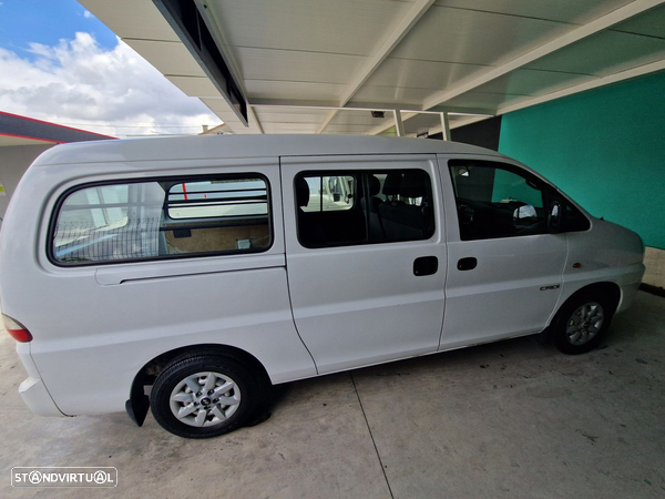 Hyundai H-1 - 16