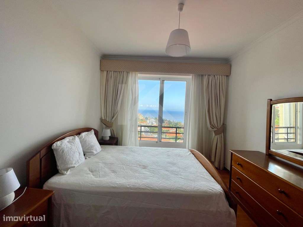 Apartamento T1 no Caniço de Baixo - Vista Mar e Estacionamento-5