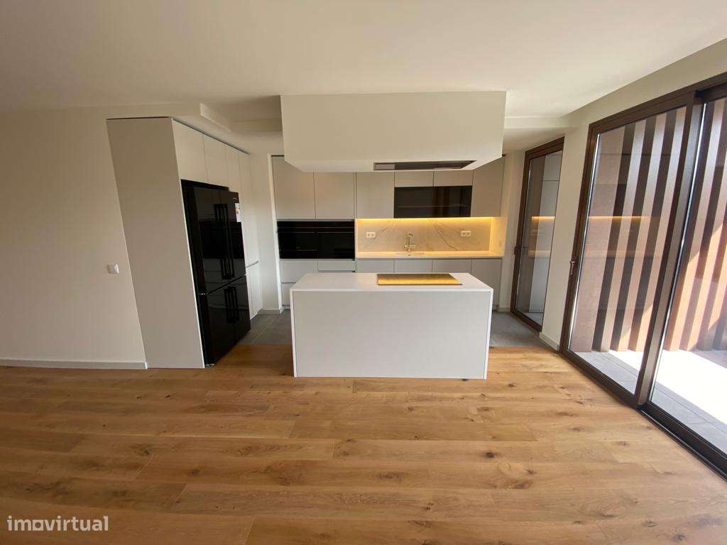 Espetacular T3, Novo, com 3 WC (2 Suítes), a 380m do Mercadona e Aldi - Grande imagem: 5/37