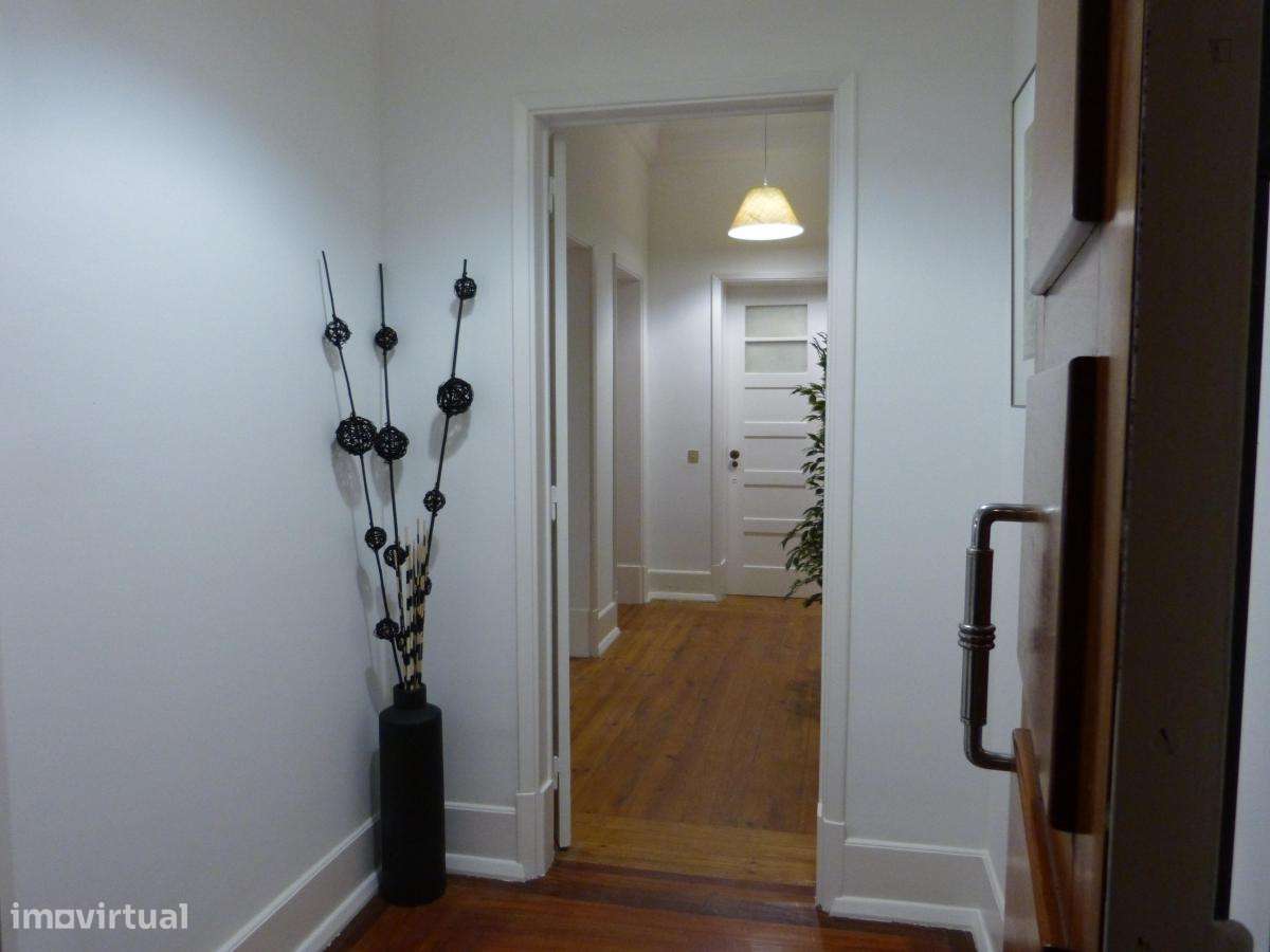 Quarto - localizado em Saldanha Lisbon - Grande imagem: 5/6