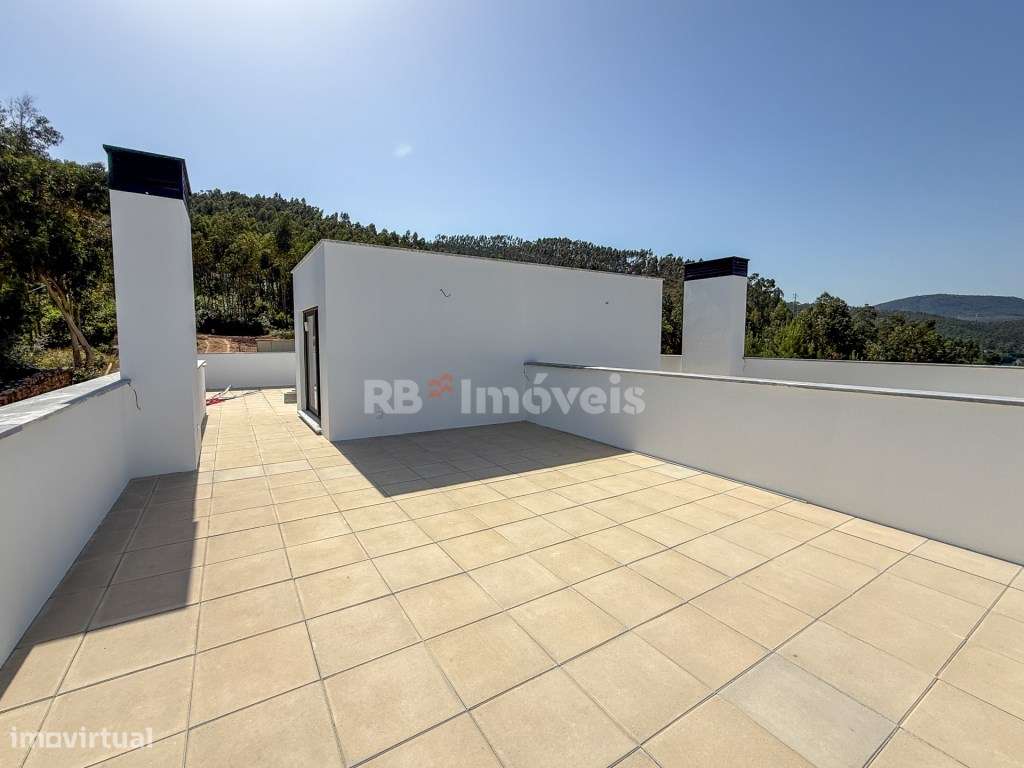 Moradia Nova T3, Vista Rio - Urbanização Martinela, Ferreira do Zêzere-3