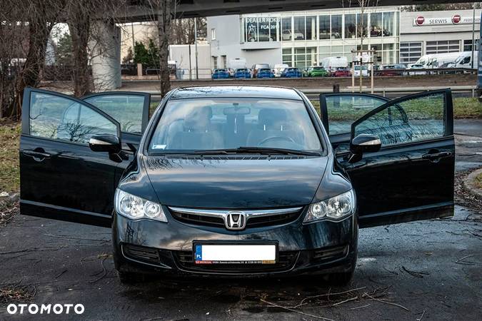 Honda Civic 1.8 Comfort - 8