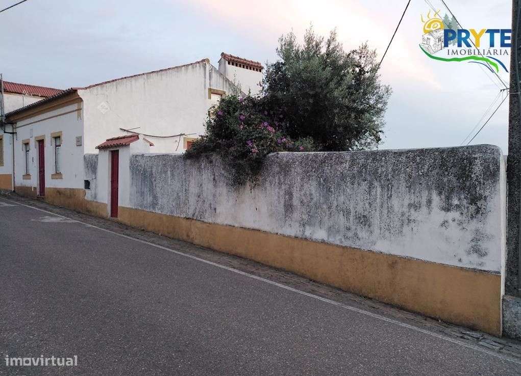 Moradia situada em Amieira do Tejo-20