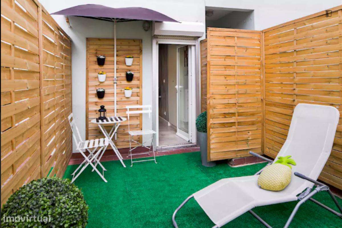 Apartamento com 1 quartos - localizado em Penha Lisbon - Grande imagem: 2/10