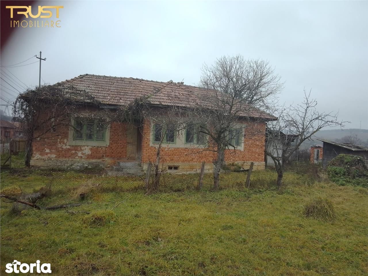 Casa de vanzare in comuna Panticeu, la 40 de km de Cluj