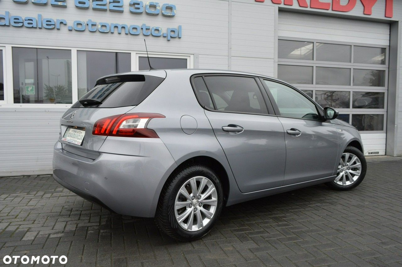 Peugeot 308 - 11